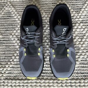 On Running Men's Black and Gray Shoes